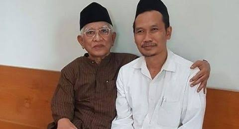 MENCARI KEBERKAHAN DENGAN ULAMA